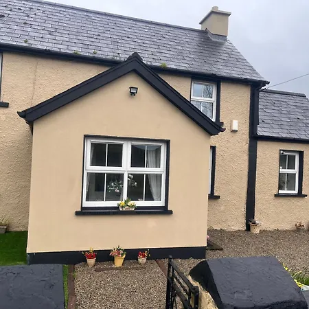 Holiday home Daffodil Sligo